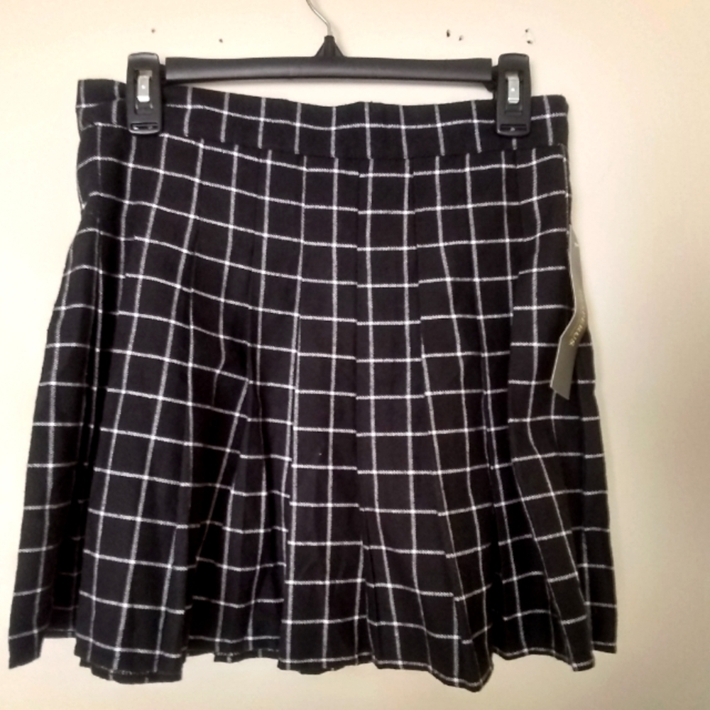 Herperus Black Plaid Mini Tennis Skirt Size Large NWT